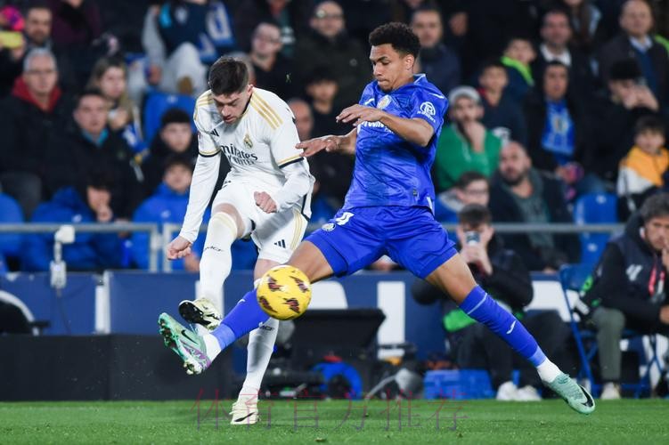 西甲-卡塞米罗巴斯克斯进球 皇马2-0赫塔菲12分领跑